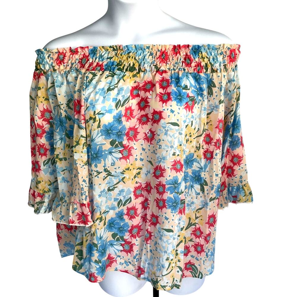 ROMANTICHUT, SIZE M, FLORAL OFF SHOULDER TOP. 3/4 SLEEVE
